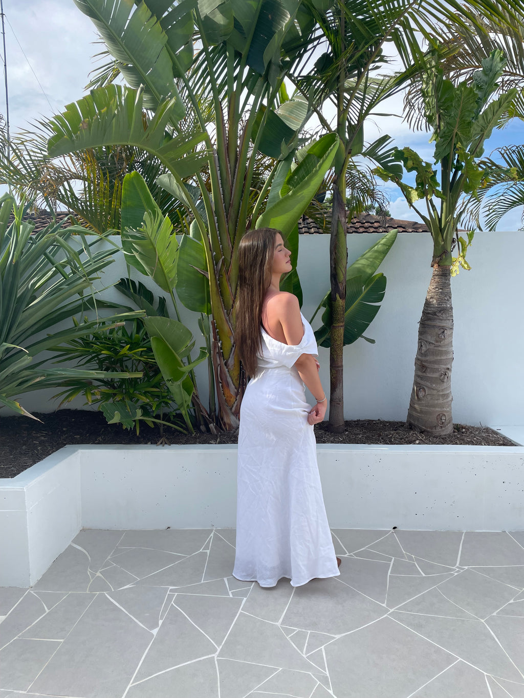 Syra Linen Maxi Skirt & Cass Linen Crop