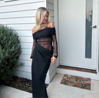 Yasmin Off-Shoulder Maxi Dress in Black